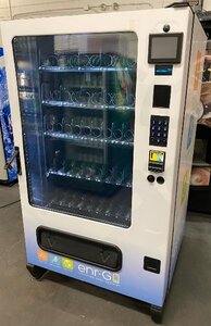 Refurbished USI 3561 Spiral Food Vending Machine