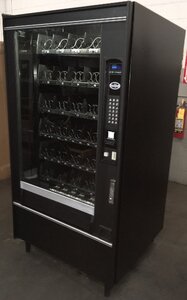 Refurbished National 167 Full Size Snack Vending Machine