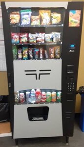 Refurbished USI F920 3589 Combo Vending Machine