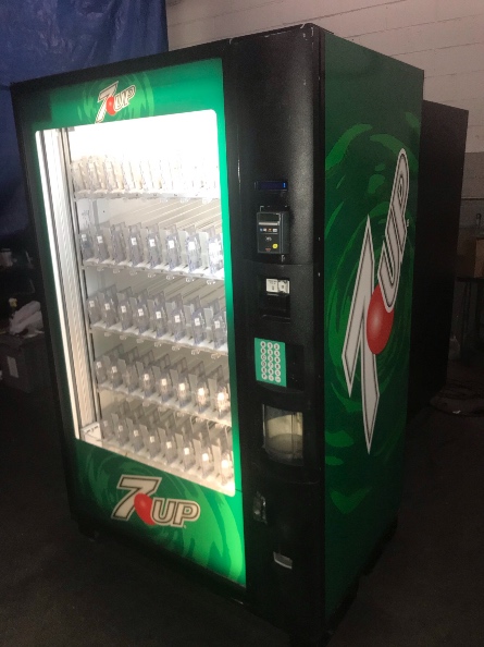 Dixie Narco 5800 BevMax3 Vending Machine | Dixie Narco 5800 Bev Max